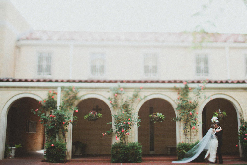 Dallas Bride and Groom at Christ the King Catholic Church