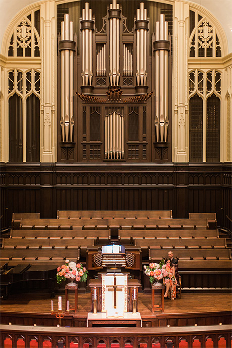 Wedding ceremony at First United Methodist in Dallas