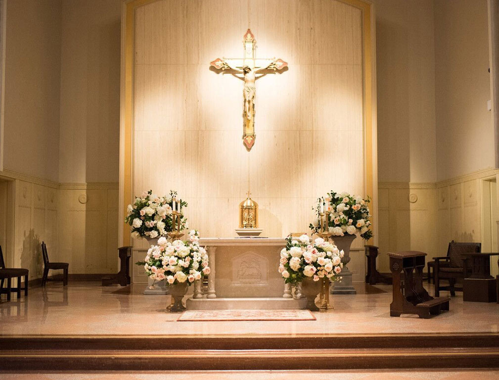 Holy Trinity Catholic Church wedding ceremony